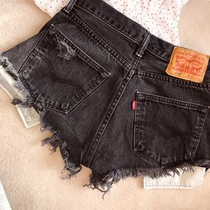Black levi shorts.